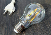 Česko se zavázalo od příštího roku výrazně zvýšit energetické úspory